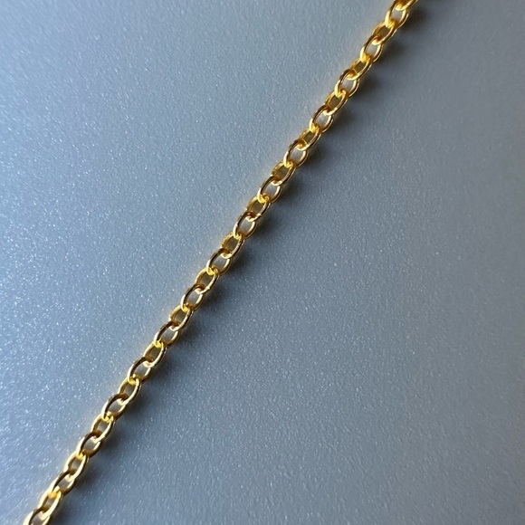 24k Gold Vermeil Dainty Shooting Star Necklace - Picture 6 of 10